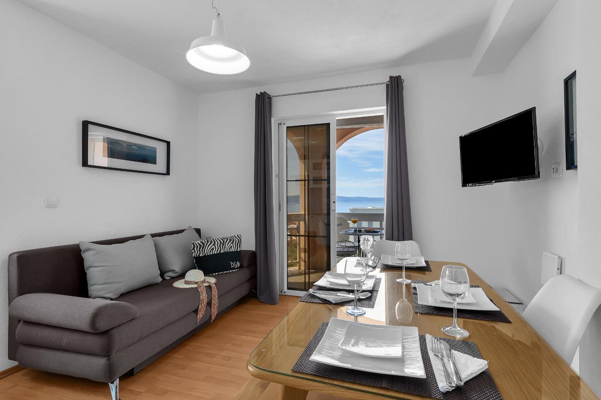 Apartments Villa Katarina Tucepi Room photo